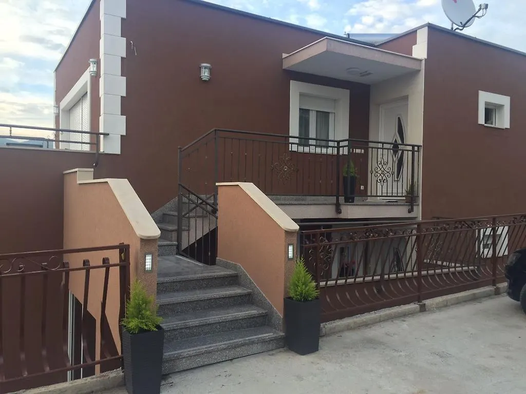 Villa Duje Old Town Trogir Apartment